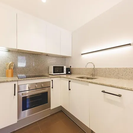 Apartament Bravissimo Calderers La Daina, Next To The Onyar River *