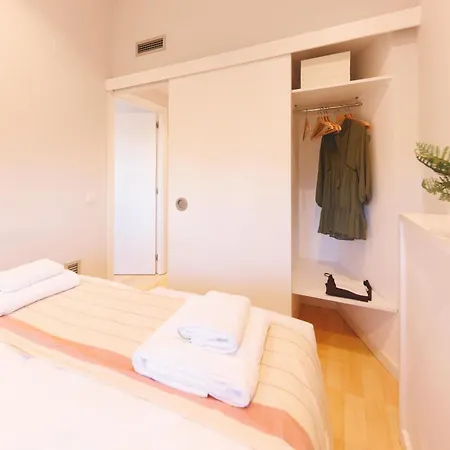Apartament Bravissimo Calderers La Daina, Next To The Onyar River Girona